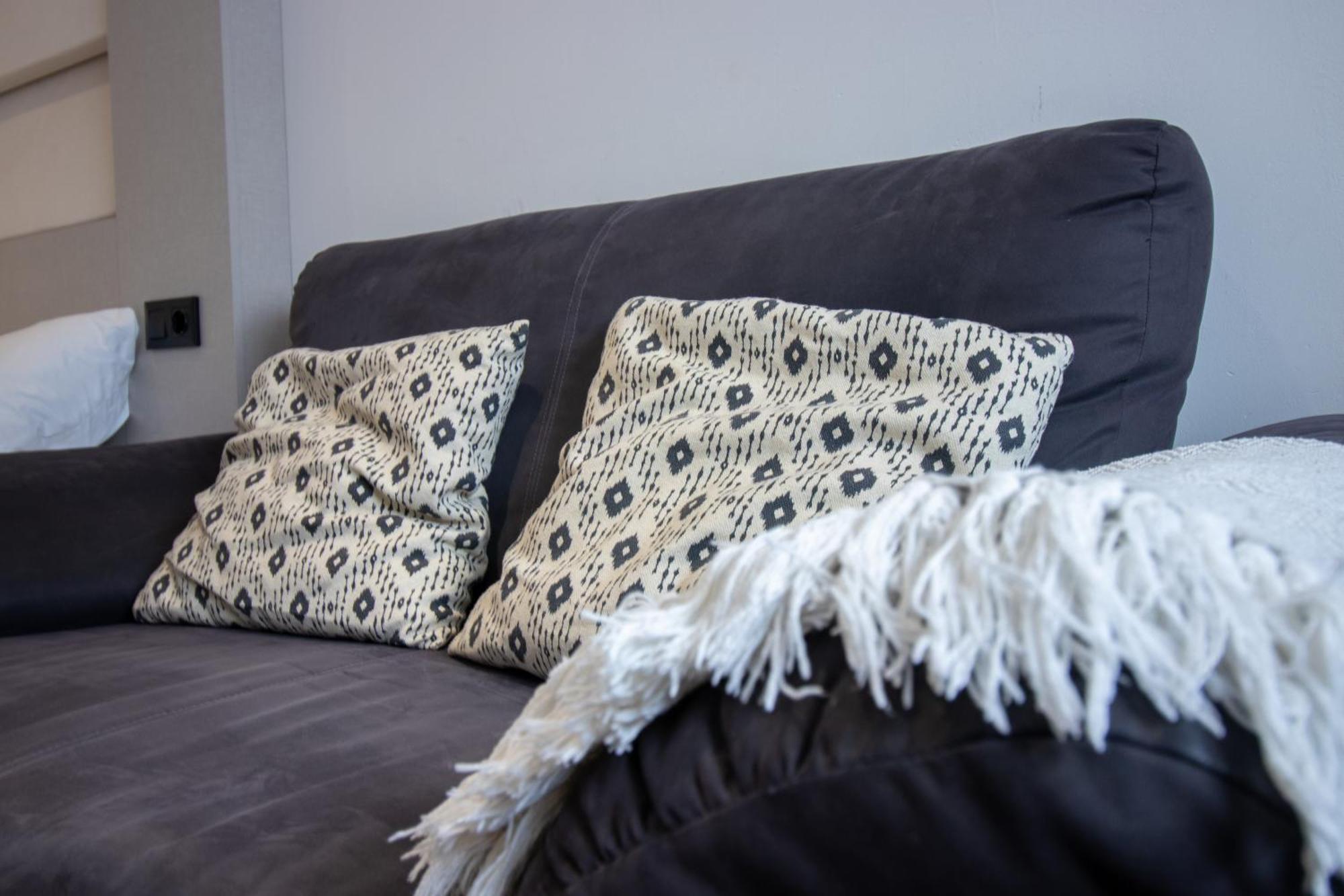 Apartamento Moderno En El Centro De Granada - Mititilla Εξωτερικό φωτογραφία
